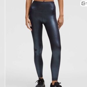 NWT Lululemon WunderTrain HR Tight - 28” Foil
